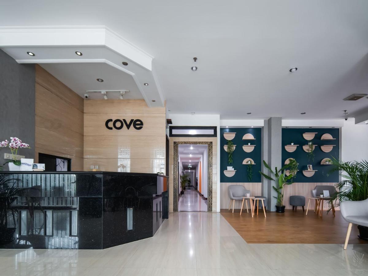 Cove Taman Aparthotel Jakarta Luaran gambar