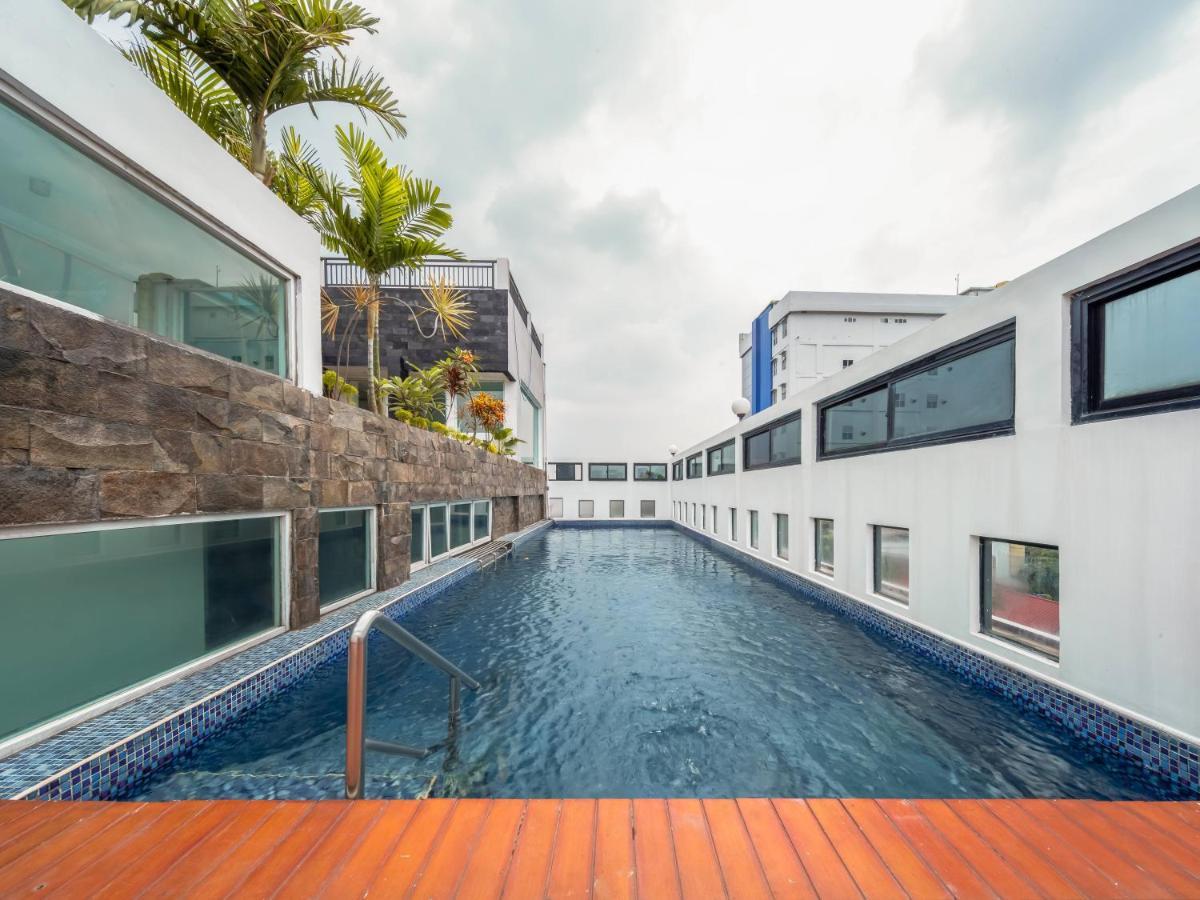 Cove Taman Aparthotel Jakarta Luaran gambar