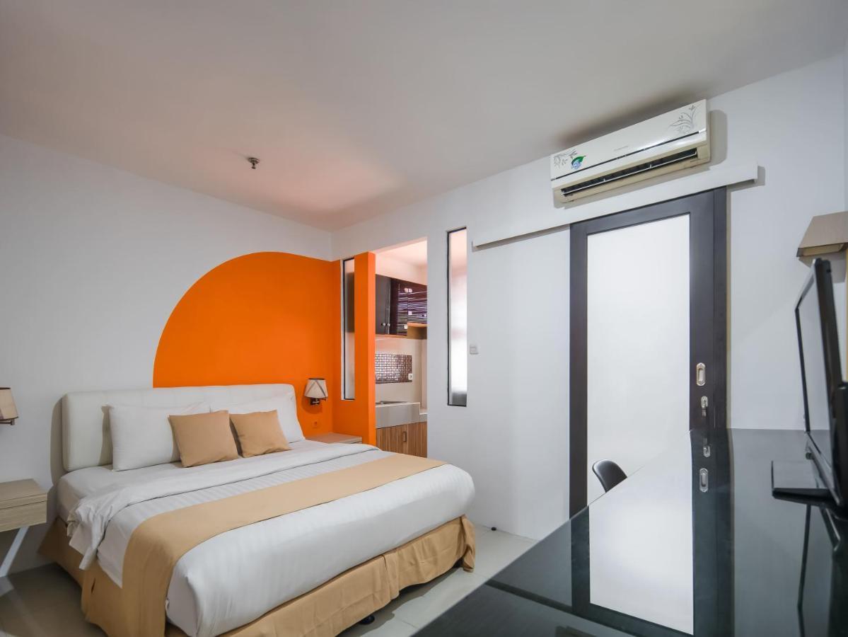Cove Taman Aparthotel Jakarta Luaran gambar