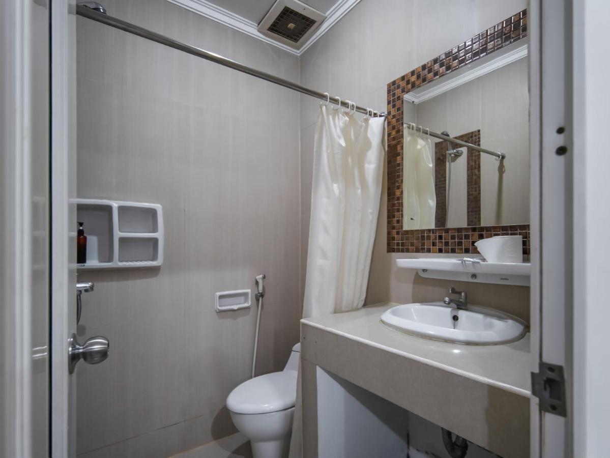 Cove Taman Aparthotel Jakarta Luaran gambar